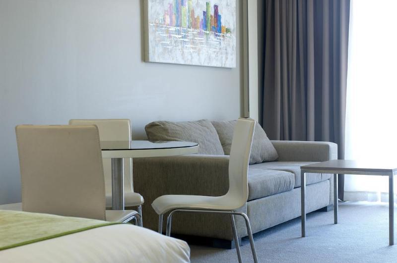 Апарт отель Abode Gungahlin Канберра Экстерьер фото